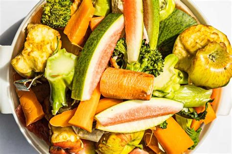 how to use food scraps.